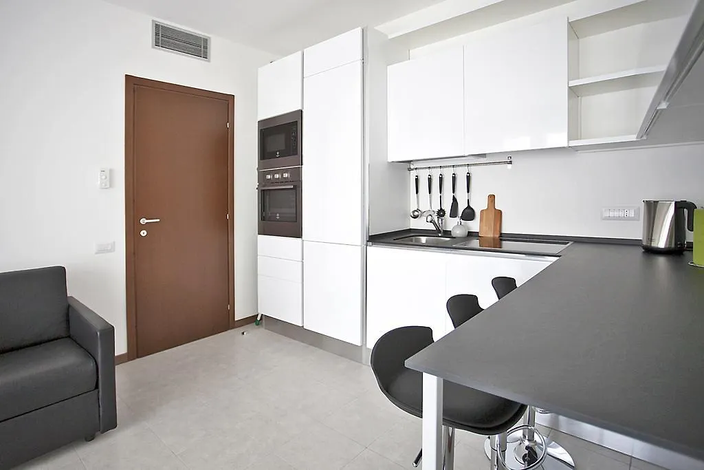 Apartment Verde Vento Appartamento Milan Italy